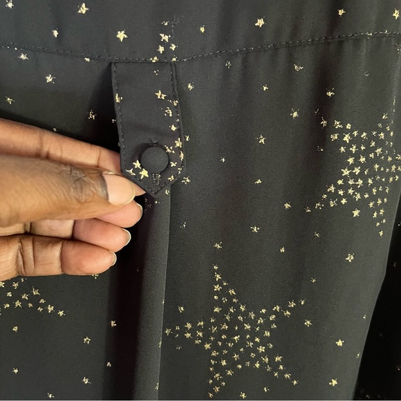 Torrid Harper Black Gold Star Print Size Torrid 0 | L| 12 - Picture 7 of 8